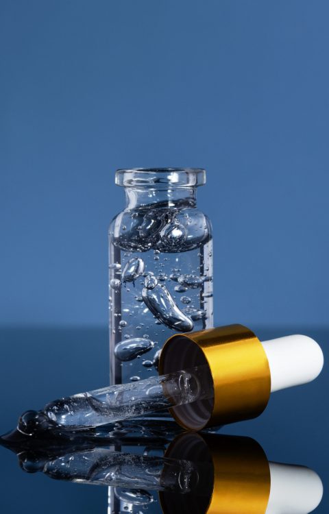 close-up-hyaluronic-acid-tratment
